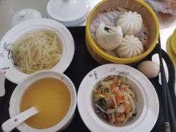 -菁幼月子会所(儿童医院店)