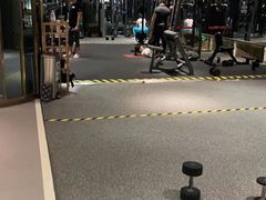-银吉姆健身(恒隆馆)