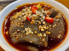冒毛肚-炉小二铜锅牛蛙•川湘菜(三里屯店)