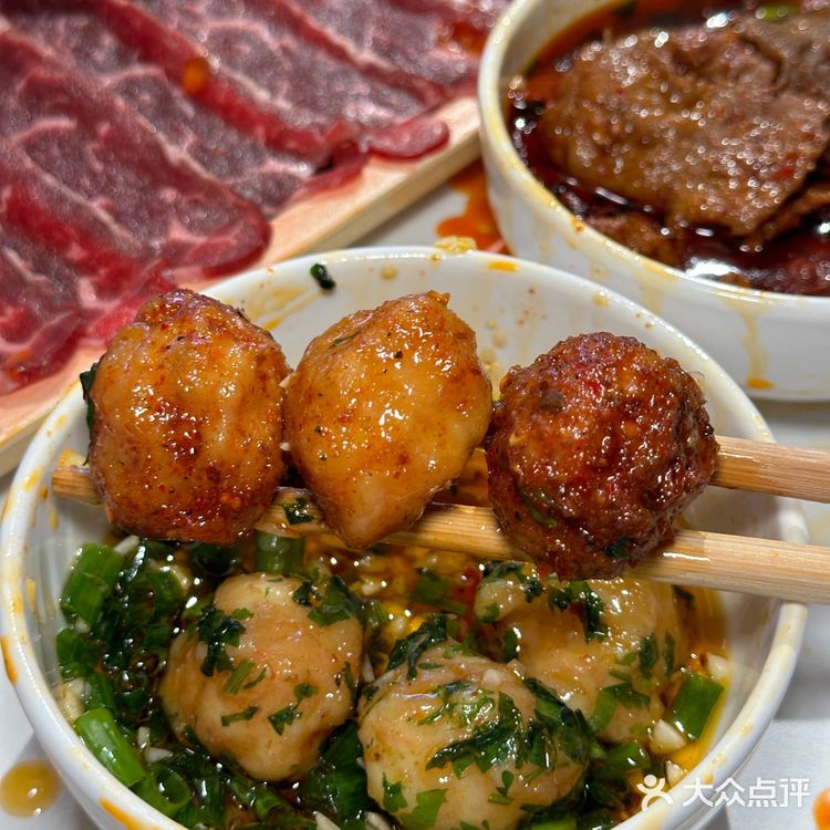 重庆较场口！居然藏着这么美的火锅。。。