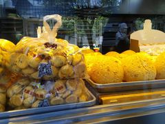 -鲍师傅糕点(江苏路店)