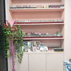 -斐尔国际皮肤管理中心