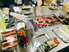 -马路牙子地桌烤肉(工体店)