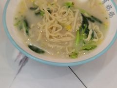 -肖妈妈手擀面(武夷店)