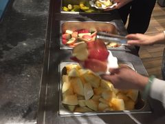 自助水果[赠]xyxn-小鱼小牛·鱼牛干锅·脆鱼火锅(世欧广场店)