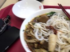 全家福-好一家牛肉粉(山东路家乐福店)