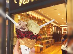 -VENCHI 闻绮(上海佛罗伦萨小镇店)