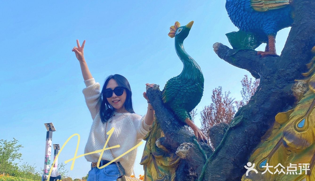 🌸“我不喜欢花，我只喜欢你抱着花朝我走过来的样子”