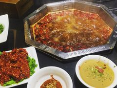 -重庆德庄火锅(体育中心店)