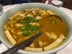 招牌鲜青椒水煮巴沙鱼-俏江南天津时尚曲艺主题餐厅(马场道店)