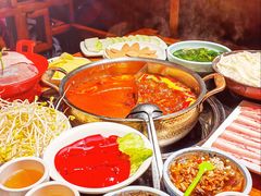 -周师兄大刀腰片火锅(解放碑总店)