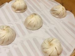 黑松露猪肉小笼包-鼎泰丰(德基广场店)