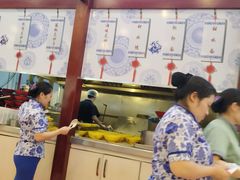 -龙抄手(春熙路总店)