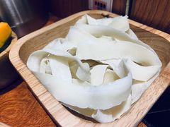 -独食火锅·半米屋台(直营总店)