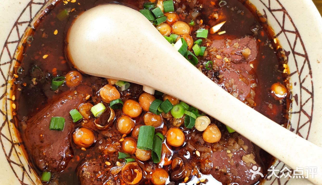 小区旁边的家常小馆一多村拾光坝坝宴(合能店)