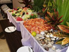 -海口绿发希尔顿酒店-田园汇自助餐·三文鱼·海鲜