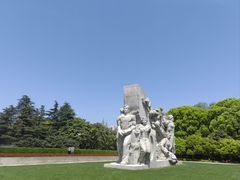 -上海市龙华烈士陵园