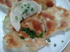 -三好食堂(煎饺·馄饨·肉饼米线·盛世广场店)