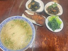 -同得兴 Since·1995 传统苏式面馆(嘉馀坊店)