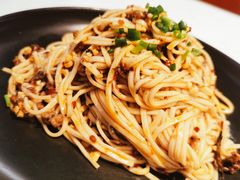 -本来精品川菜(嘉里中心店)