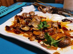 -三个大叔烤羊肉串·炭炉砂锅菜(西三旗店)