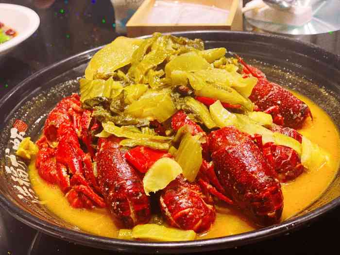 洪福龙虾·旗舰店(东绛店)-"位于东绛的鸿福龙虾馆口碑一直不错,也是