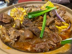 -沙胆彪炭炉牛杂煲(上海日月光广场店)