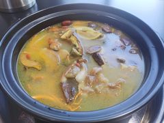 -野菌皇海景野生菌火锅(滨海大道店)
