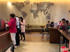 大堂-星巴克臻选(广州沙面店)