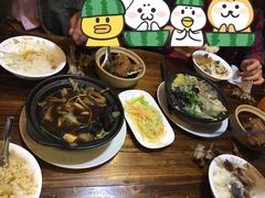 -万和春排骨砂锅米饭(湖北路店)
