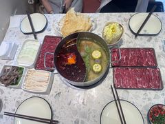 -小城牛事·鲜牛肉火锅(万达店)