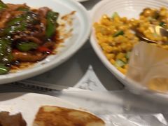 -关东小磨东北菜(漕河泾印象城店)