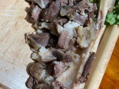 -一群羊手扒肉·火锅·早茶(远东公寓店)