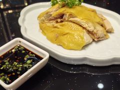 阿婆白斩鸡-申阿婆·上海菜·小海鲜(国展店)
