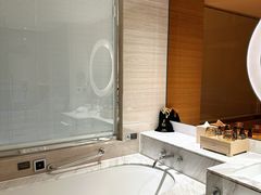 -上海中航虹桥机场泊悦酒店