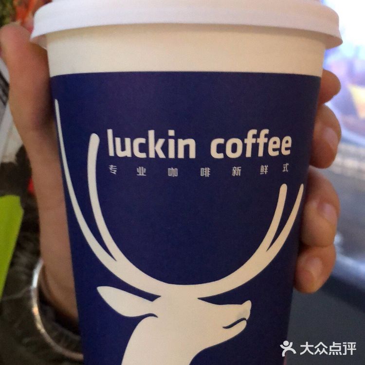 浓郁、丝滑、温暖，可可豆特有的苦味香气透着回甘