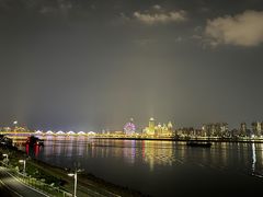 -秋水广场