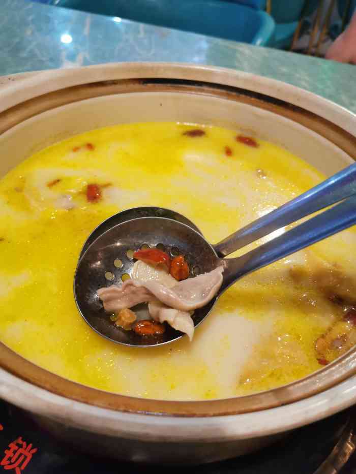 李记猪肚鸡(淡村店)-"李记猪肚鸡在淡村嘉荟城百货二楼,直接进去.