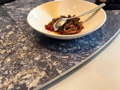 -荣誉海鲜酒楼(海湾店)