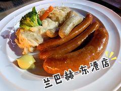 -LENBACH兰巴赫西餐啤酒坊(大连东港店)