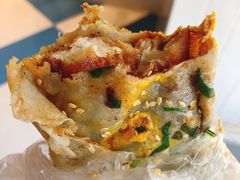-正宗杂粮煎饼香软鸡蛋饼