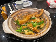 嘟嘟鱼头煲-正斗·港式粤菜(SKLP店)