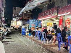 -雄伟美食(高沙中街店)