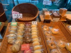 -烫面包·面包烘焙(绿地缤纷城店)