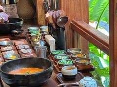 -银米·云南传统过桥米线(双廊黑金冠店)