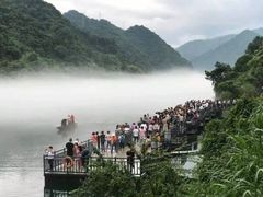 -重庆神龙峡漂流
