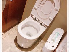 -香港ELEMENTS圆方