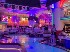 -巴特餐饮6加1音乐餐吧·新疆菜