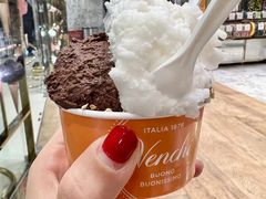 -VENCHI 闻绮(北京国贸商城店)