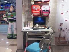 -康朴乐儿童学习桌椅(蓝色港湾店)